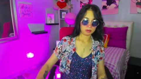 Snapshot of soffi_roberts chatting on September 2025 01:00:01 PM sofiia online show from September 2025 01:00:01 PM