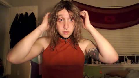 Snapshot of soffpurr chatting on November 2025 08:36:02 AM Lilytea online show from November 2025 08:36:02 AM