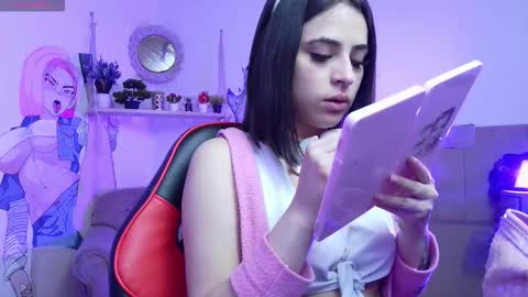 sofia_lara28 online show from November 2025 01:21:02 PM