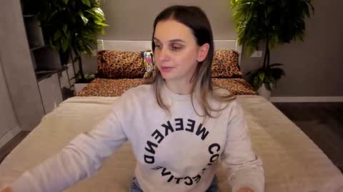 Snapshot of soficroft chatting on December 2025 07:41:01 PM Sofi online show from December 2025 07:41:01 PM