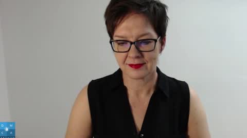 Snapshot of sofie_velvet chatting on October 2025 08:13:02 AM Sofie Velvet online show from October 2025 08:13:02 AM