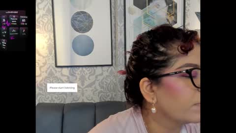 Sol Angel online show from September 2025 12:18:01 PM