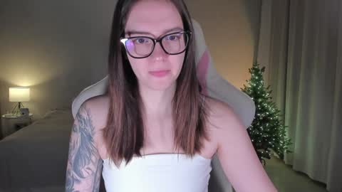 sonia_moon_ online show from December 2024 01:08:01 AM