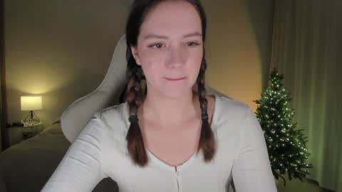 sonia_moon_ online show from December 2024 01:57:02 AM