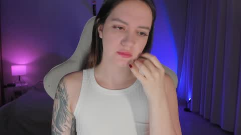 sonia_moon_ online show from January 2025 01:32:01 AM