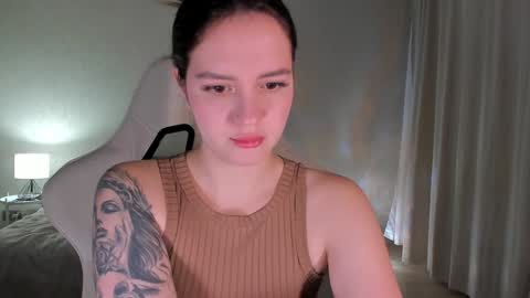 sonia_moon_ online show from January 2025 01:26:01 AM