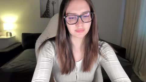 sonia_moon_ online show from March 2025 05:12:01 AM