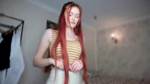 Snapshot of sophia_turn chatting on September 2025 11:23:02 AM Sophia online show from September 2025 11:23:02 AM