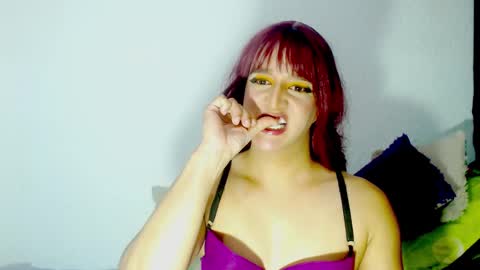 sophiehillsxo online show from February 2025 12:09:01 AM