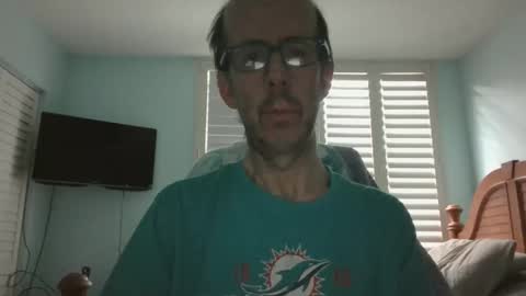 Snapshot of southflaman chatting on November 2025 12:31:02 PM ScorpioKobra online show from November 2025 12:31:02 PM