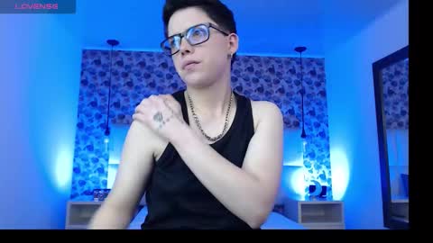 spencerm_ online show from October 2025 04:02:02 PM