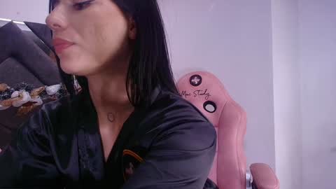 samantha online show from December 2024 01:24:01 AM