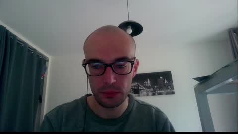 Snapshot of ssenzo chatting on December 2024 09:00:02 AM ssenzo online show from December 2024 09:00:02 AM