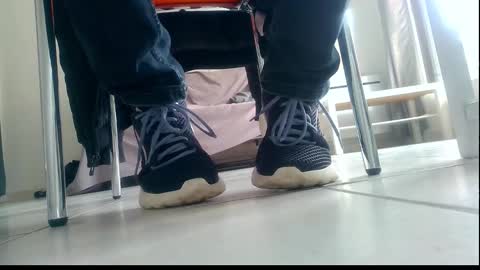 Snapshot of ssenzo chatting on December 2025 09:14:01 AM ssenzo online show from December 2025 09:14:01 AM