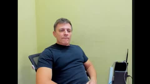 Snapshot of stacattoff chatting on October 2025 04:30:01 PM stacattoff online show from October 2025 04:30:01 PM