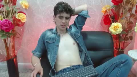 star_boyx online show from March 2025 12:00:01 AM