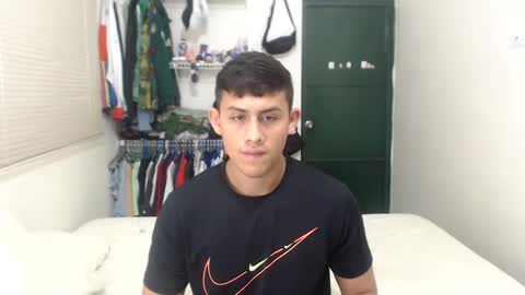 Snapshot of stivmike01 chatting on January 2025 10:51:02 PM Mike online show from January 2025 10:51:02 PM