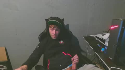 stonedpanda77 online show from December 2024 05:40:02 AM