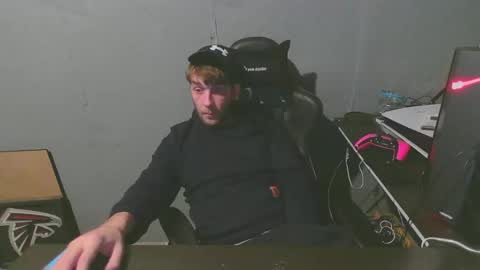 stonedpanda77 online show from December 2024 08:10:02 AM