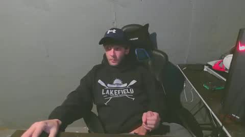 stonedpanda77 online show from February 2025 07:05:01 AM