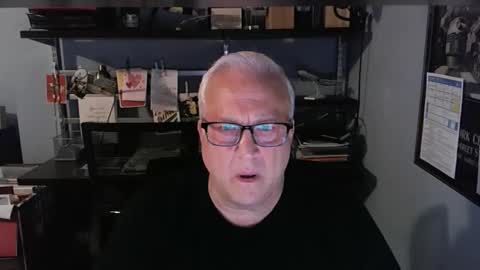 Stroking For You online show from October 2025 05:46:02 PM