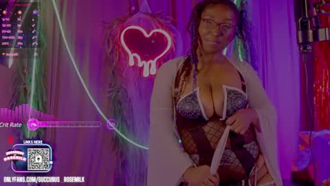 Snapshot of succubus_rosemilk chatting on December 2024 07:10:01 AM Succubus RoseMilk online show from December 2024 07:10:01 AM