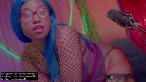 Snapshot of succubus_rosemilk chatting on January 2025 02:32:01 AM Succubus RoseMilk online show from January 2025 02:32:01 AM