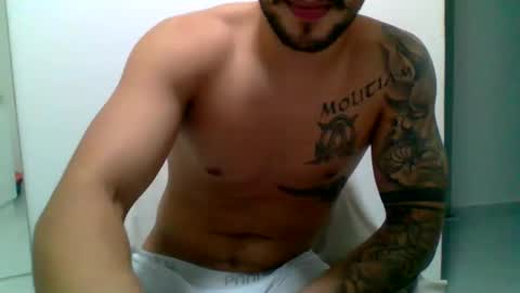 Snapshot of suetsemsay chatting on October 2025 04:42:01 AM suetsemsay online show from October 2025 04:42:01 AM