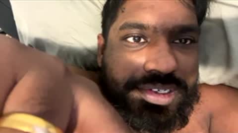 Snapshot of suggnight chatting on November 2025 06:10:01 PM Let me be your knight that saves you online show from November 2025 06:10:01 PM