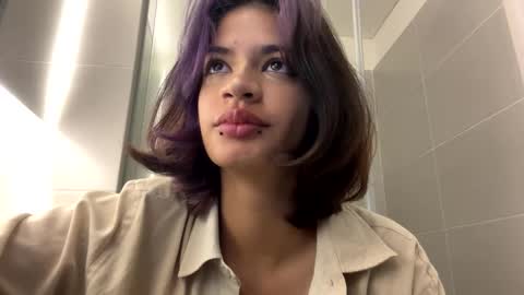 Suku Ren online show from October 2025 02:57:01 PM