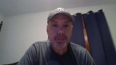 Snapshot of sullydog48 chatting on September 2025 12:32:02 AM Sully online show from September 2025 12:32:02 AM