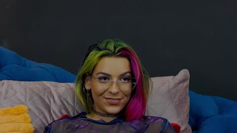 Snapshot of summer_quinn_ chatting on January 2025 03:31:01 AM Deea online show from January 2025 03:31:01 AM