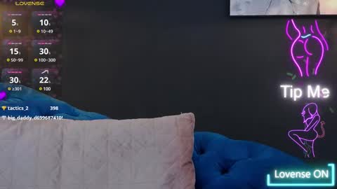 Snapshot of summer_quinn_ chatting on February 2025 09:05:02 AM Deea online show from February 2025 09:05:02 AM