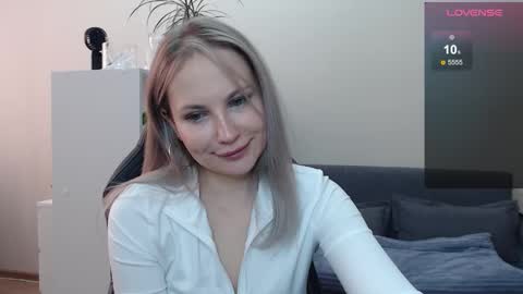 Naomi online show from February 2025 10:19:01 AM