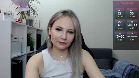Naomi online show from March 2025 05:57:01 AM