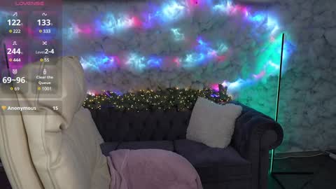 S U N N Y online show from December 2024 03:05:01 PM