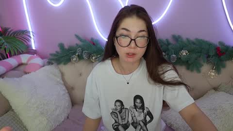 S U N N Y online show from January 2025 05:20:02 AM