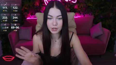 S U N N Y online show from March 2025 02:40:01 PM