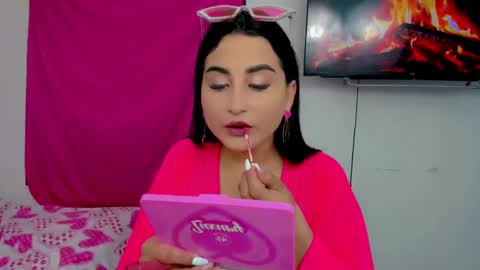 Snapshot of sunshine_uwu22 chatting on February 2025 06:36:02 PM Andrea Rodriguez online show from February 2025 06:36:02 PM