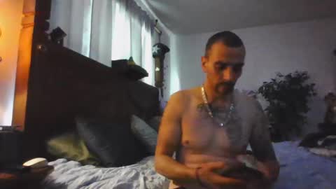 Snapshot of superd512 chatting on October 2025 01:32:02 PM Guero Cash online show from October 2025 01:32:02 PM