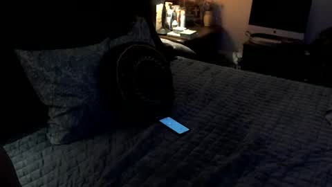 Snapshot of superd512 chatting on October 2025 01:12:01 PM Guero Cash online show from October 2025 01:12:01 PM