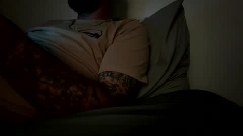 Snaptryz17 online show from October 2025 12:16:01 AM