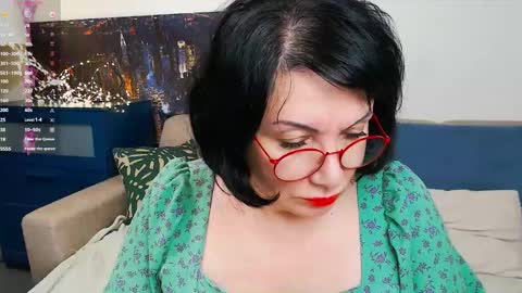 Susan online show from February 2025 06:26:02 PM