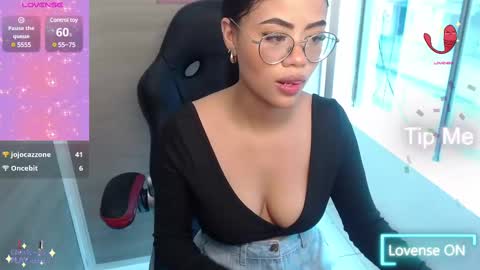 Susan online show from March 2025 04:44:02 PM