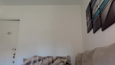 Snapshot of swee788485 chatting on November 2025 12:04:02 PM ALBA online show from November 2025 12:04:02 PM