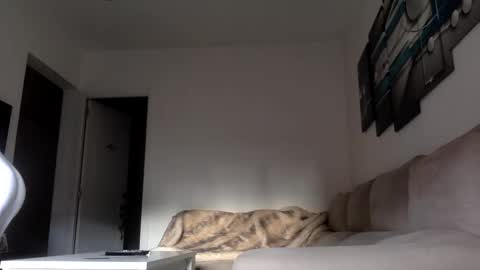 Snapshot of swee788485 chatting on December 2025 09:18:01 AM ALBA online show from December 2025 09:18:01 AM