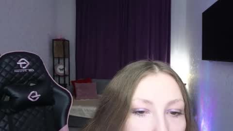 Snapshot of sweeet_lilit chatting on October 2025 09:31:01 PM SwitLilit online show from October 2025 09:31:01 PM