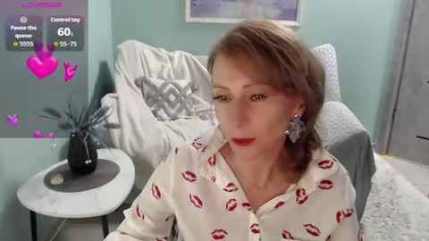 Helen online show from September 2025 06:03:01 AM
