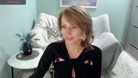 Helen online show from September 2025 06:15:02 AM