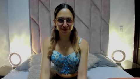 Melody online show from September 2025 04:06:01 AM